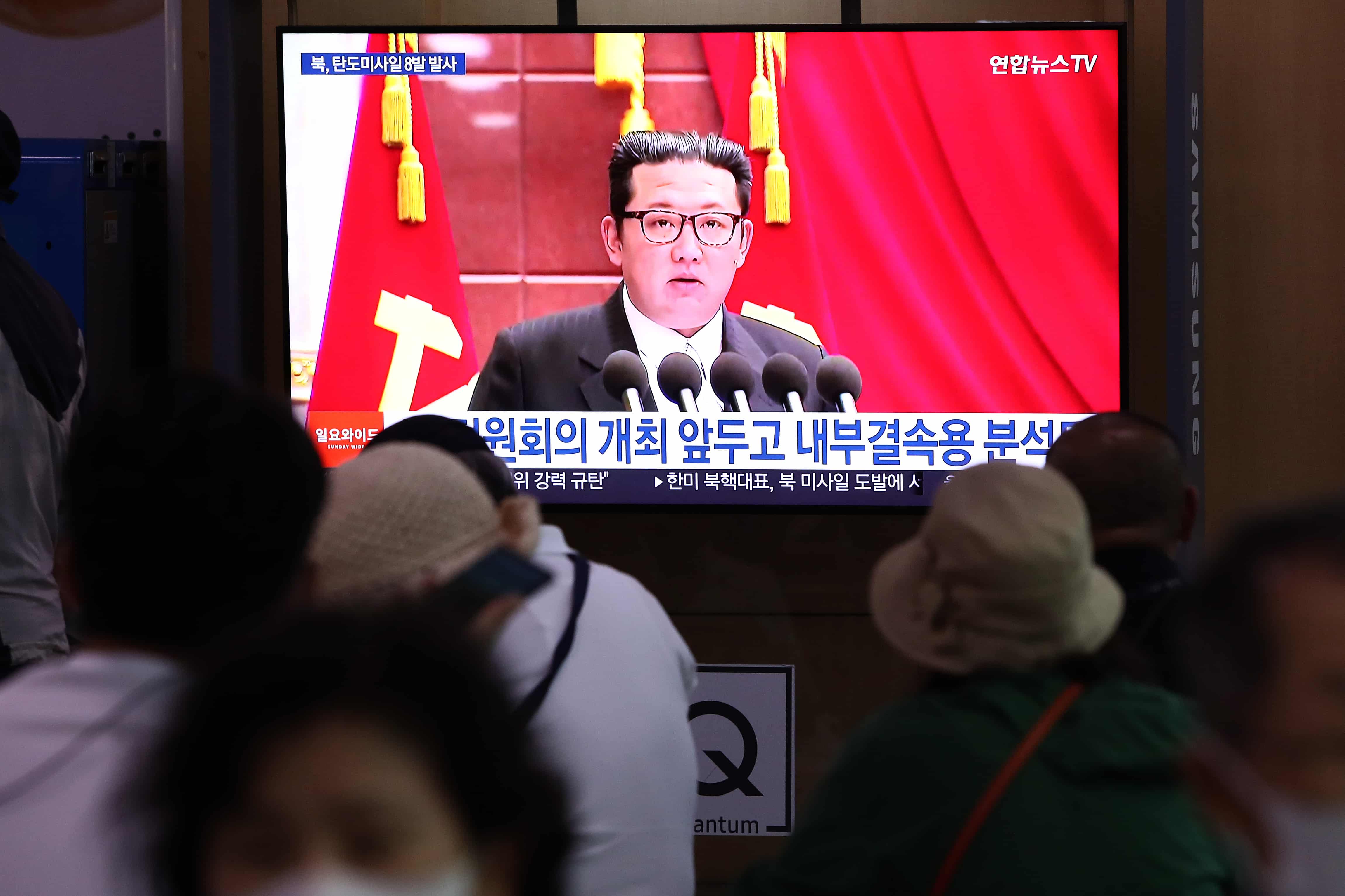 NKorea: Kim Jong Un Oversees Hypersonic Missile Test
