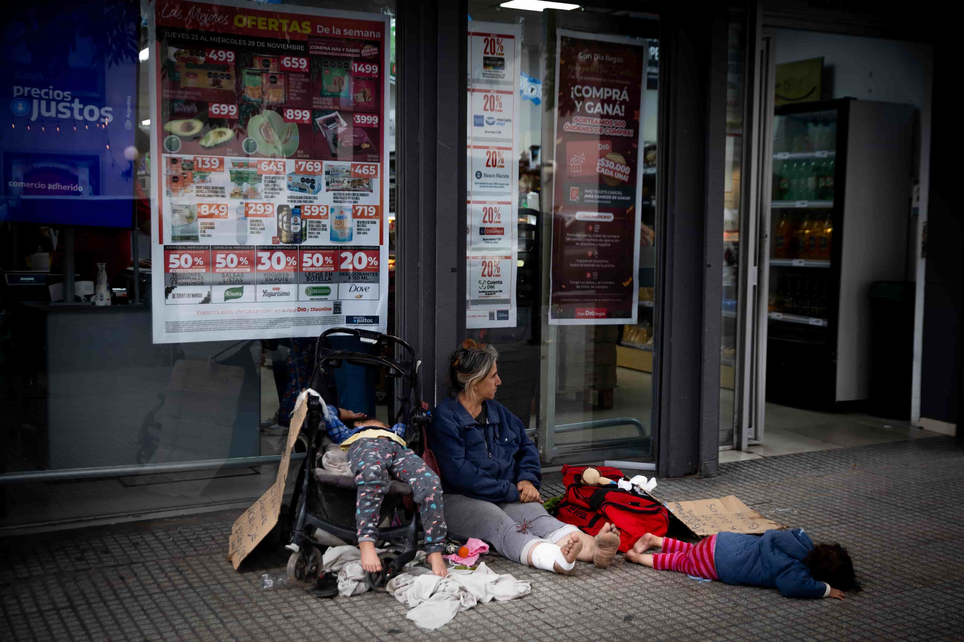 Report: Argentina's Middle Class Shrinks