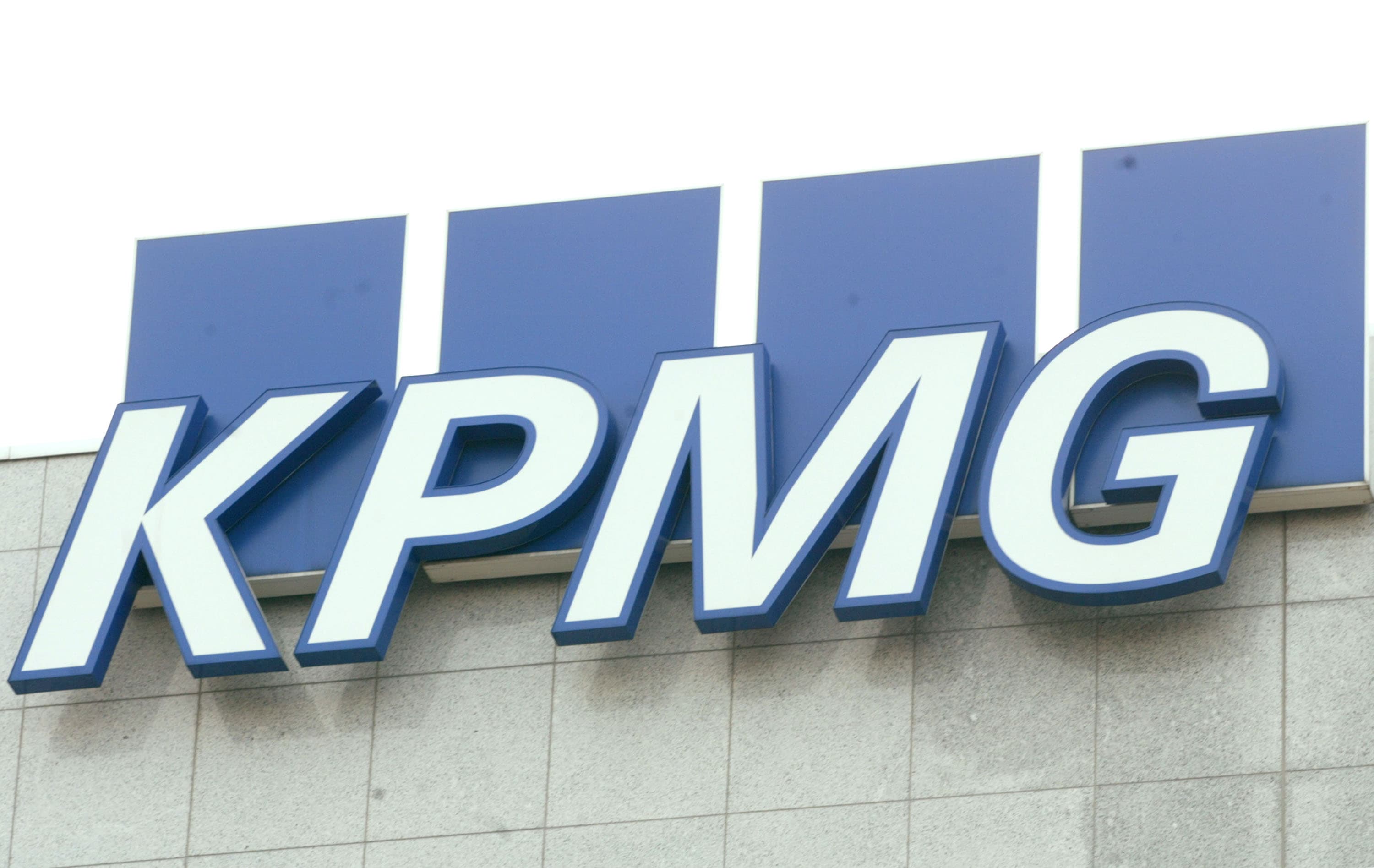 KPMG, Deloitte Fined for Test Cheating